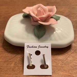 Fashion Earrings - Silver Bar (Long)